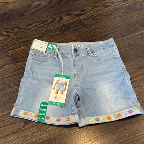 Vigoss Pants - NWT Juniors Light Blue Jean Shorts with Colorful Hem Trim (size16)